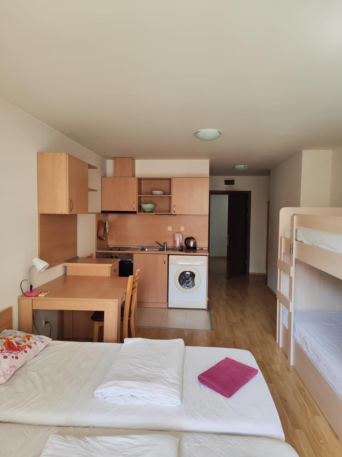 Alexandr Apartments Vigo Nesebar Exterior photo
